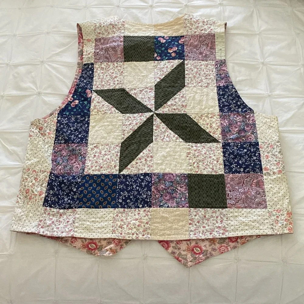 Patchwork Quilted Vest - Picture 5 of 8